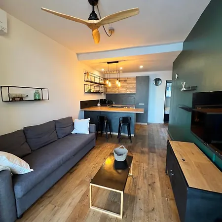 Apartament Vue Du Port Tulon